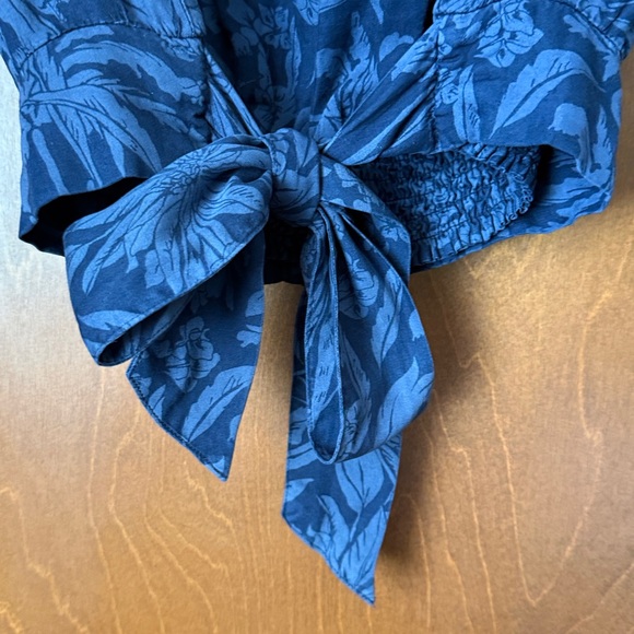 Jane & Delancey Tropical Print Self Tie Button-Up Sleeveless Top in Blues NWT XL - Picture 8 of 8